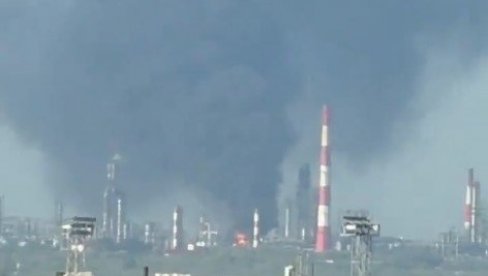 УДАР У СРЦЕ РУСИЈЕ: Дронови сејали смрт - има погинулих, аеродроми хитно затворени (ВИДЕО)