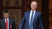 НЕЋЕ ДА ПРИЗНА СВОЈЕ ГРЕШКЕ: Европа сама подрива своје темеље