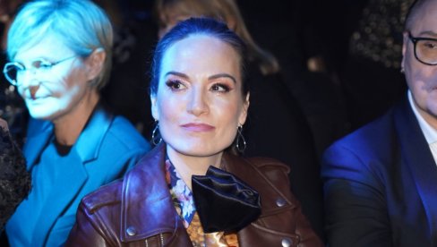 NEKA TI JE VEČNA SLAVA... Jelena Tomašević skrhana bolom, oprostila se potresnim rečima: Od malih nogu si mi pokazivala ljubav...