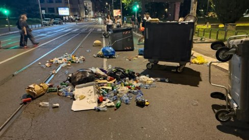 OSTAVŠTINA BLOKADERSKIH NASILNIKA I DIVLJAKA: Smeće svuda po Beogradu, haos njihovih umova se izlio po prestonici (FOTO)
