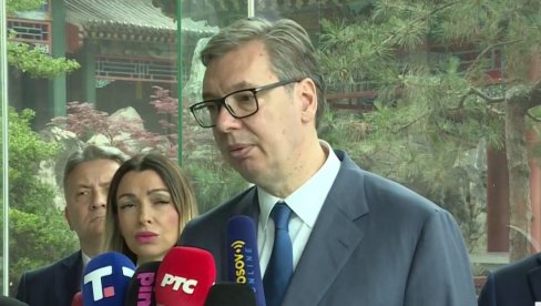 "КИНЕСКИ ТУРИСТИ ЖЕЛЕ ДА УПОЗНАЈУ СРБИЈУ" Вучић: Сваке године све више посетилаца стиже у нашу земљу