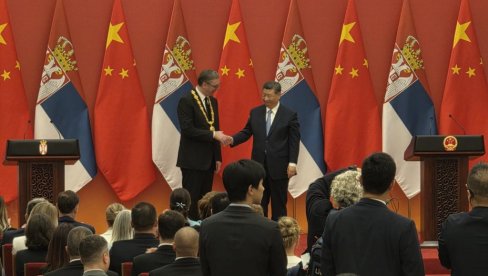 ВУЧИЋ ОСВОЈИО ПОШТОВАЊЕ КИНЕСКОГ НАРОДА Моћне речи председника Сија на додели Ордена пријатељства српском председнику