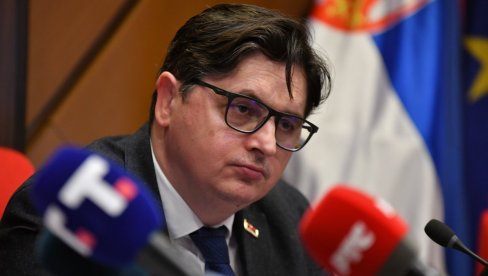 Угљеша Мрдић подноси пријаву Агенцији за спречавање корупције (ВИДЕО)