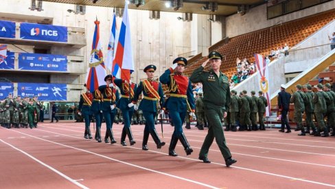 RUSIJA SE POKLONILA SRBINU: Kakva scena u Moskvi