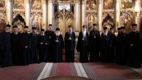 IGUMAN MANASTIRA VATOPED POSETIO EPARHIJU BAČKU: Delegaciju svetogorskog manastira predvodio patrijarh Porfirije