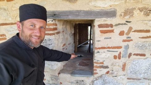 DONIRAO DEO JETRE: Povelja grada Zvornika svešteniku Darku Periću