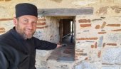 DONIRAO DEO JETRE: Povelja grada Zvornika svešteniku Darku Periću