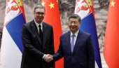 VUČIĆ SIJU URUČIO POKLONE KOJIMA SE SRBIJA PONOSI: Pogledajte šta je u pitanju (FOTO)