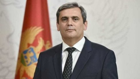 SA KURTIJEM SLAVE NEZAVISNOST: Skandalozna odluka Vlade Crne Gore o obeležavanju jubileja širom Kosmeta