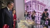 IZNENAĐENJE ZA VUČIĆA U KINI: Predsednik Srbije naišao na fotografiju sebe pored drugih lidera