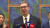 MORAĆE SVE U LICE DA MI OBJASNE SVI KOJI SE IŽIVLJAVAJU NA MOJOJ PORODSICI Vučić: Ne plašim se ni Zvicera ni njegovih sluga