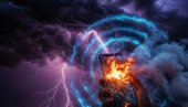 Метереолози упозоравају: Током грмљавине мобилни телефон може да експлодира