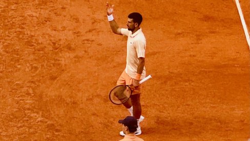 Fonseka pobedio Novaka na Rolan Garosu