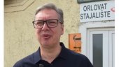 DELA UVEK GOVORE VIŠE OD REČI: Predsednik posetio Orlovat kao što je i obećao, pa najavio rekonstrukciju železničke stanice (VIDEO)