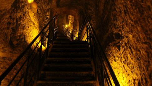 Arheolozi u šoku: Jedna od najvećih zagonetki Jerusalima - otkriven tajni tunel star hiljadama godina (video)
