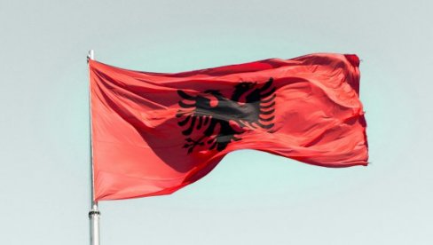 ALBANSKI LOBI NA DELU: Traže od Atine da prizna lažnu državu Kosovo