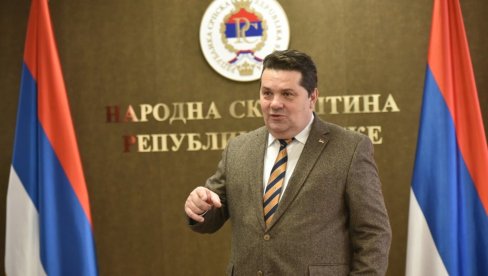 SPINOVIMA O OLUJI STVARAN ALIBI ZA ZLOČINE Stevandić poručio: Zločinačka akcija je izvedena pod pokroviteljstvom NATO i EU