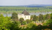 СРЕМСКИ КАРЛОВЦИ: Војвођански градић који многи све чешће називају малом Тосканом