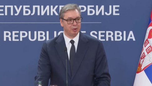 ИМАМ ВЕЛИКА ОЧЕКИВАЊА ОД САМИТА У ТИВТУ Вучић: Видимо се вечерас у Црној Гори, ако не будем представљао хибридну претњу.