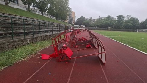 PONOVO UNIŠTEN STADION U VRŠCU: Vandali srušili i polomili natkrivene stolice