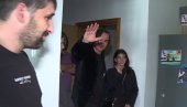 ŽELJKO MITROVIĆ U TREBINJU URUČIO POMOĆ SAMOHRANOM OCU: ‘Najvažnije je da deca odrastaju bez mržnje’!