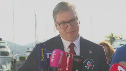 MI NISMO NARKO DILERI DA BISMO IMALI MILIJARDE Vučić jasno crnogorskim novinarima: Smeta im Vučić jer se suprotstavlja kriminalcima