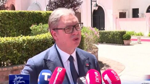 МАКРОН НАХВАЛИО СРБИЈУ ПРЕД САМИТ У ТИВТУ! Вучић: Први пут у историји Србија је најснажнија економија Западног Балкана