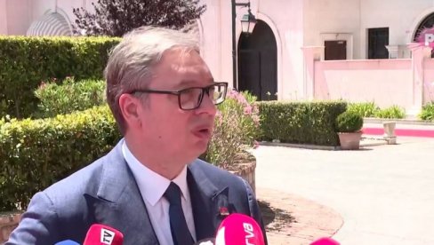 Predsednik Vučić se obraća iz Tivta