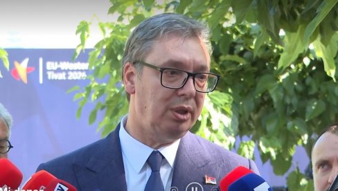 Predsednik Vučić se obraća iz Tivta