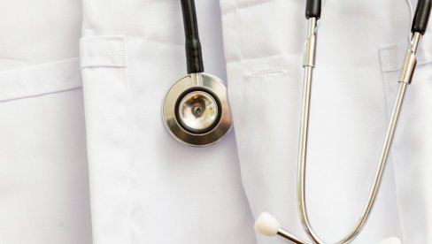 ZDRAVSTVENA KNJIŽICA U INOSTRANSTVU: Ovde nema problema ako se razbolite na letovanju