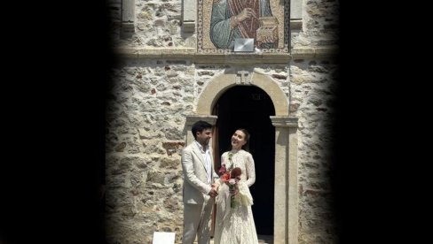OŽENIO SE GLUMAC: Marko i Mina rekli da u manastiru Staro Hopovo (FOTO)