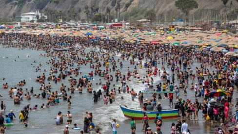 U OVU ZEMLJU UMESTO ZIME STIGLO LETO: LJudi pohrlili na plaže, sprema se i potencijalna katastrofa