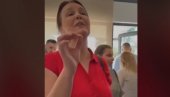 СРАМНО: Група блокадера вређала српску војску на Слободишту током посете министарке Ђурђевић Стаменковски (ВИДЕО)