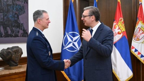 VUČIĆ RAZGOVARAO SA GRINKEVIČEM: Posebno sam naglasio očuvanje mira na KiM i poštovanje Rezolucije 1244 (FOTO)