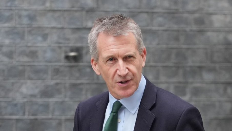 Oluja Ostin pogodila Britaniju i Francusku, upozorenje na poplave