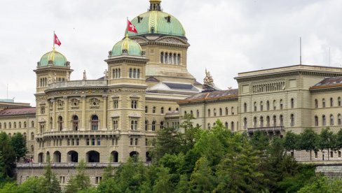 PARLAMENT U BERNU PRVI PUT OTVORENO O KIM Švajcarska narodna stranka: Srpska zajednica na Kosovu ugrožena