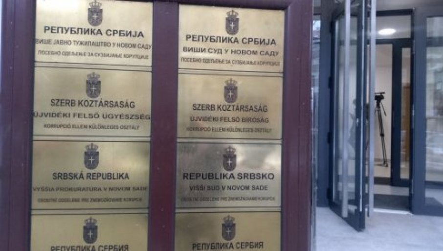UHAPŠENA 23 GRANIČNA POLICAJCA I ČETIRI CARINIKA, ZA DVOJE SE TRAGA : Sumnjiče se za koruptivna krivična dela na graničnom prelazu Badovinci