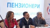 ПОВЕРЕЊЕ СЕ ГРАДИ РАЗГОВОРОМ: Директор ПИО са пензионерима (ВИДЕО)