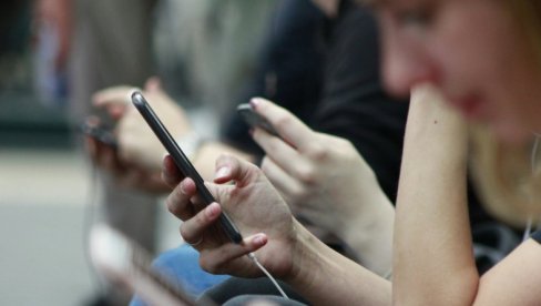 BRITANIJA MENJA ZAKON O INTERNETU: Na udaru društvene mreže zbog curenja privatnih podataka