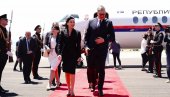 ВУЧИЋ СВЕЧАНО ДОЧЕКАН У ТБИЛИСИЈУ: Црвени тепих за председника, почиње низ важних сусрета с државним врхом Грузије (ФОТО)