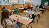 ПО ПРЕДМЕТ И ЧАС МАЊЕ: Школама стигао допи о измени програма за први разред гимназија