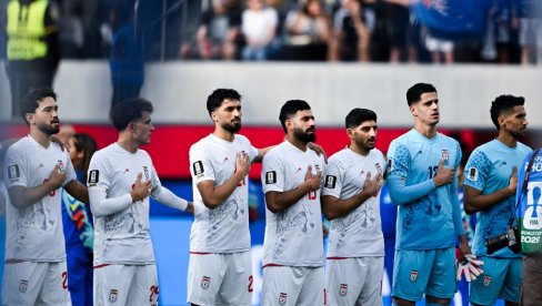 AMERIKA NA NOGAMA, REŽIM U TEHERANU U ŠOKU: Evo šta se reprezentativci Irana upravo uradili na Svetskom prvenstvu