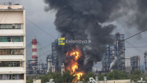 У ПЛАМЕНУ НАЈВЕЋА МОСКОВСКА РАФИНЕРИЈА НЕДАЛЕКО ОД КРЕМЉА: Украјинци жестоко напали, гори и складиште у Краснодару