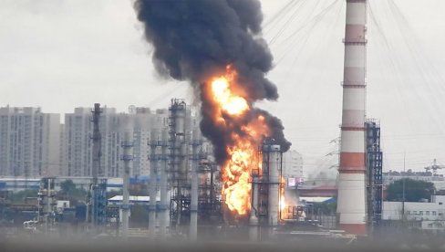 JEZIVI RATNI ZLOČIN: Ukrajina gađala petrohemijska postrojenja u Rusiji, opasnost po građane velika