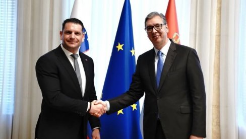 SNAŽNA PORUKA IZ REGIONA: Slovenija čvrsto uz Srbiju i politiku predsednika Vučića