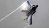 PUKLA BRUKA U SAD! Moćni marinci primorani da lete na „OSAKAĆENIM“ LOVCIMA: Razvoj propao, avioni F-35 stižu slepi! (VIDEO)