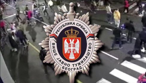LAŽ O ZVUČNOM TOPU KAO INSTRUMENT ZA RUŠENJE DRŽAVE: Osmišljen narativ da bi se udarilo na Vučića i podelio narod