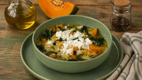 KREMASTA TESTENINA SA BUNDEVOM, KELJOM I BELIM SIROM: Ovaj recept vredi isprobati!