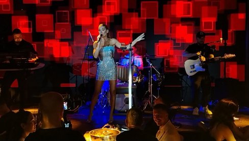 ON SE TOME NIJE NADAO, A JA NISAM IMALA KOG: Marina Visković o novoj pesmi i ljubavnom životu (FOTO)