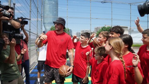 BEOGRAD NA NOGAMA! Luka Dončić stigao u Srbiju